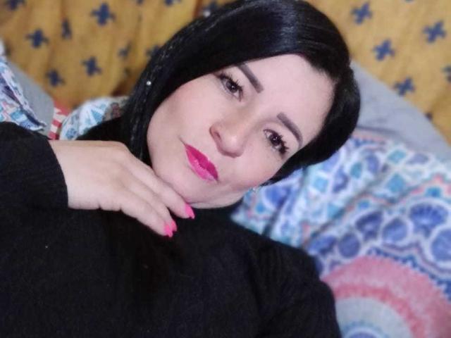 SophiaCruz - Live Sex Cam - 21725833