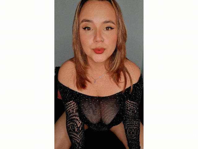 NatalieRey - Live Sex Cam - 21726881