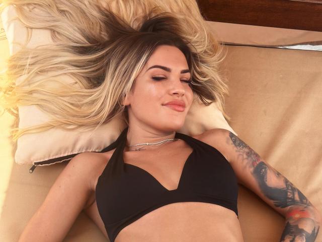 ZoeyMarie - Live sex cam - 21728265