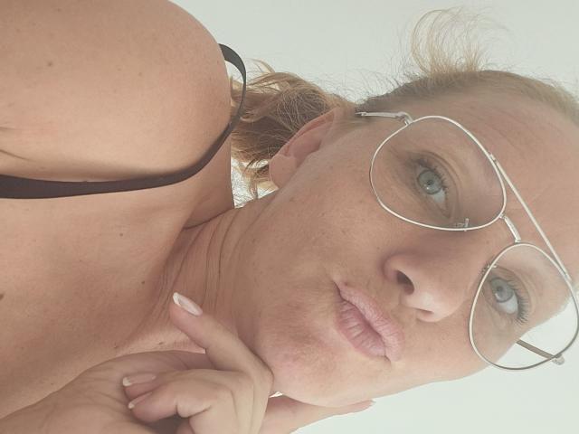 ApoloniaRed - Sexe cam en vivo - 21728833