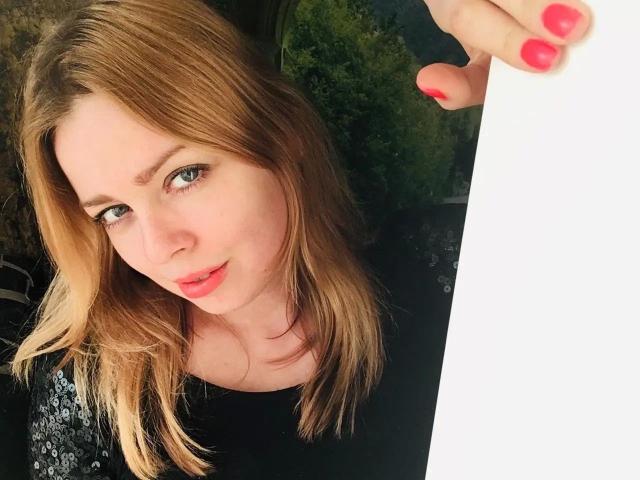 NicolleLinharts-hot - Sexe cam en vivo - 21732609