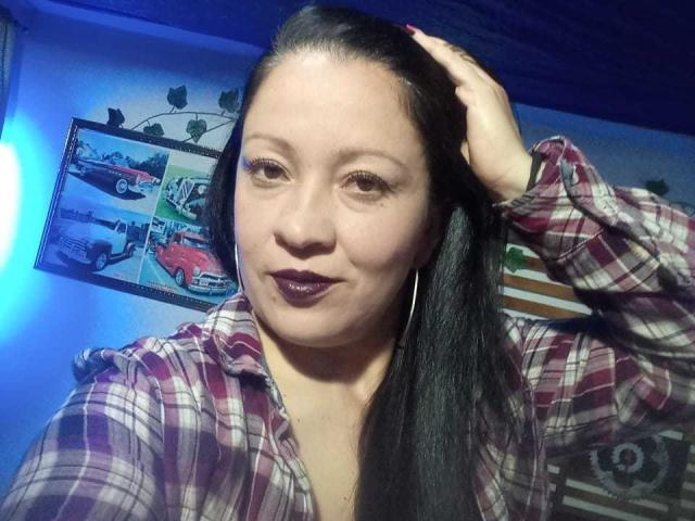 CharloteEzra - Live sex cam - 21733173