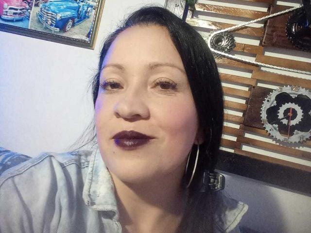 CharloteEzra - Live porn &amp; sex cam - 21739313