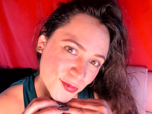 BiiancaCos - Live Sex Cam - 21740301