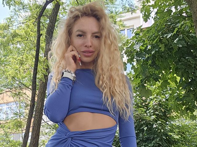 LoreenBlanc - Sexe cam en vivo - 21748485