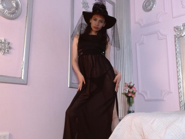 GretaLombardi - Live Sex Cam - 21753473