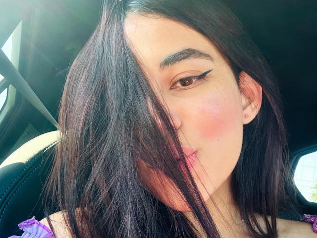 AlinaDemi - Sexe cam en vivo - 21755797