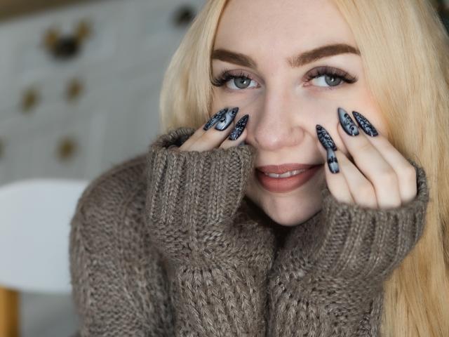 BeatriceFly - Live Sex Cam - 21757045