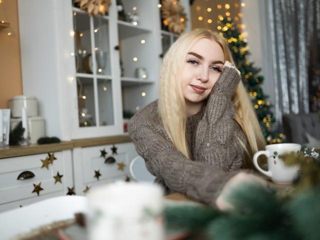 BeatriceFly - Live sex cam - 21757081