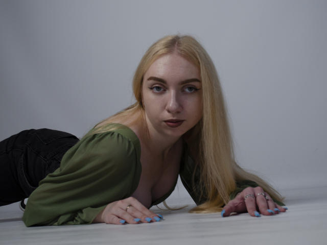 BeatriceFly - Sexe cam en vivo - 21757481