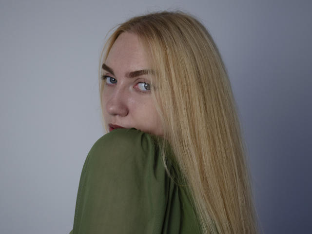 BeatriceFly - Live porn &amp; sex cam - 21757493