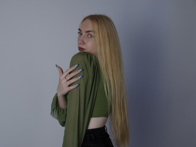 BeatriceFly - Live sex cam - 21757501