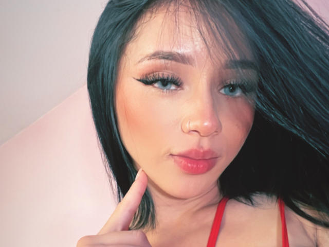 KloeThompson - Live sex cam - 21772161