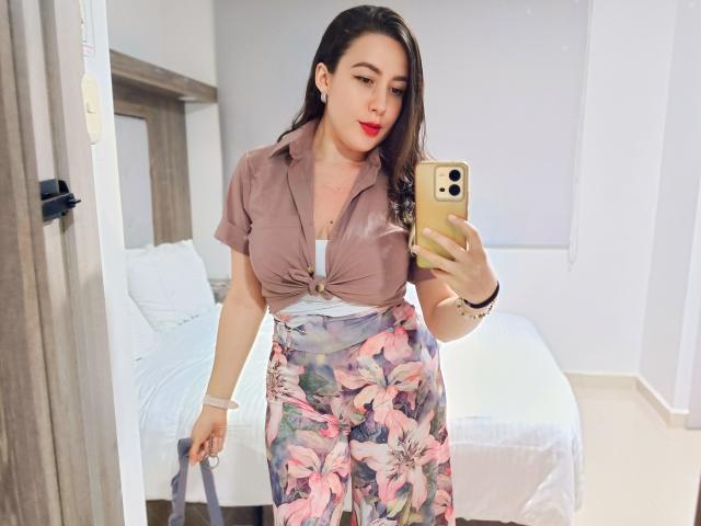 MabyLegrand - Live porn &amp; sex cam - 21779457