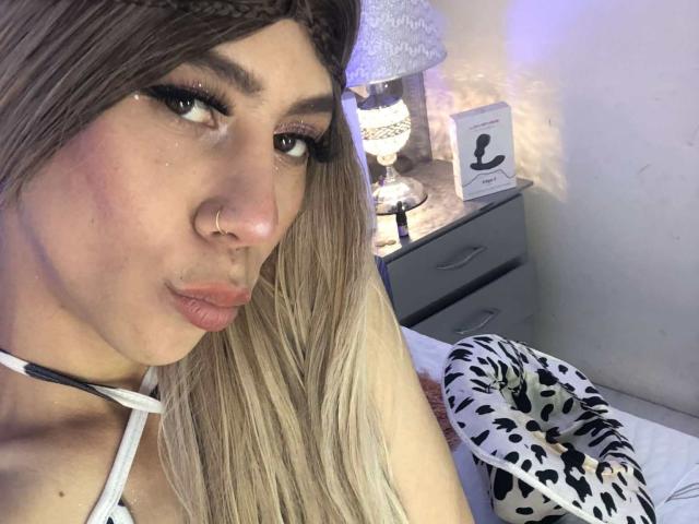 DaniTenderhot - Live sex cam - 21781701