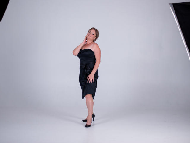 SnezhanaRells - Sexe cam en vivo - 21791917