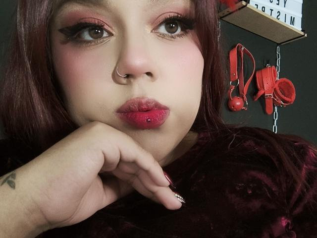 EmilyDom - Live sex cam - 21796073