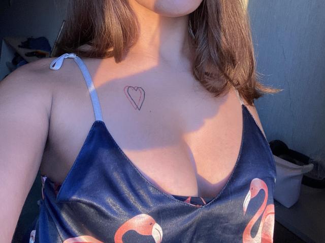 Kametia - Live Sex Cam - 21797849