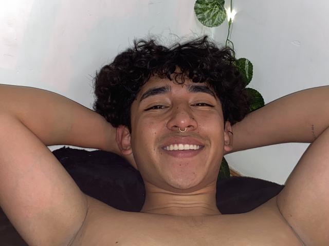 AresMc - Sexe cam en vivo - 21799901