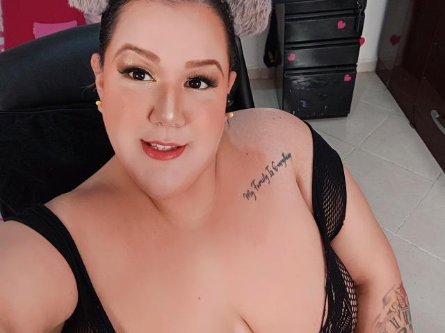 GiannaMorrys - Sexe cam en vivo - 21805933