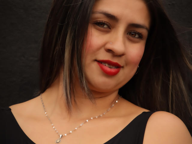 MelindaBoobs - Live Sex Cam - 21806069