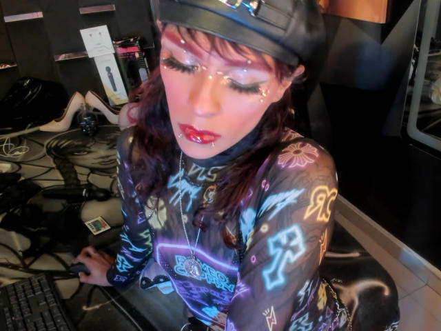 ErotickBellaTrix - Live sex cam - 21808537