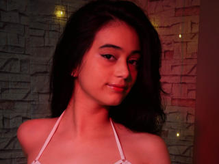 LunaXHottie - Live Sex Cam - 21810293