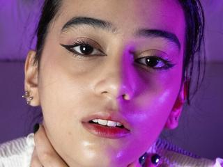 LunaXHottie - Live Sex Cam - 21810425