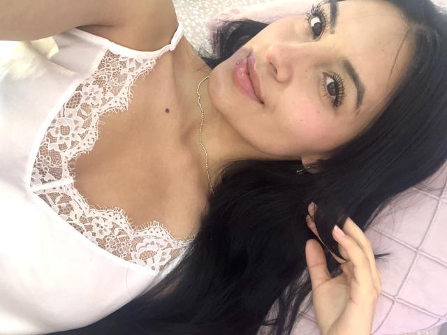 EmilyJensenn - Live sex cam - 21811469