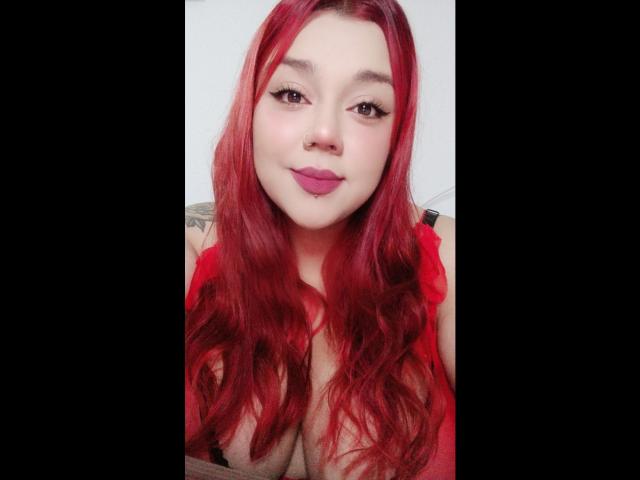 EmilyDom - Live sex cam - 21811645