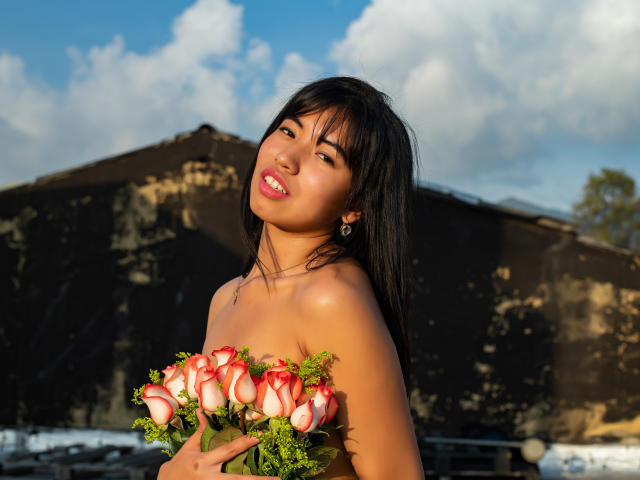 LuciaGarcia - Live porn &amp; sex cam - 21813653