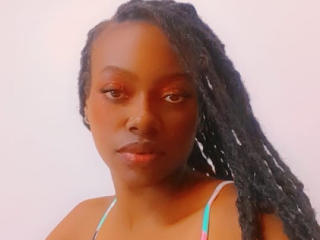 LindaFirst - Live porn & sex cam - 21814913