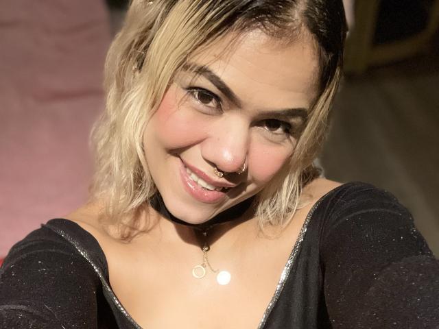 TarahDustin - Sexe cam en vivo - 21815209