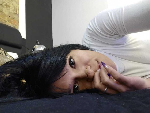 AmelieBlake - Live sex cam - 21815597