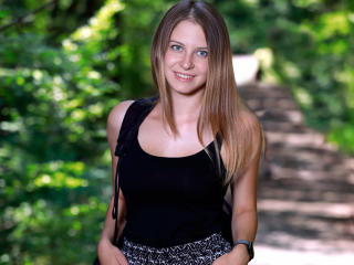 KellyVenous - Live porn &amp; sex cam - 21817849
