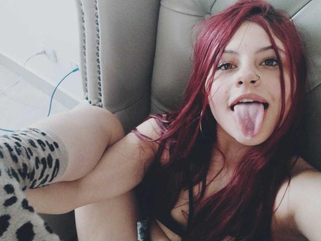 SophieCherryy - Live sex cam - 21818837