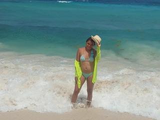 VioletaSlave - Live porn &amp; sex cam - 21819733