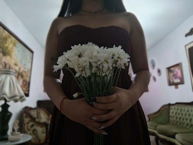 Genesiss - Live sex cam - 21822137