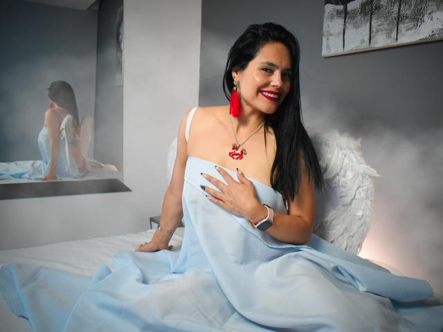 CharlotteCrofort - Sexe cam en vivo - 21822817