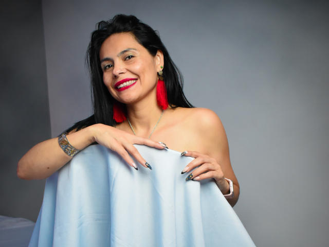 CharlotteCrofort - Live porn &amp; sex cam - 21822857