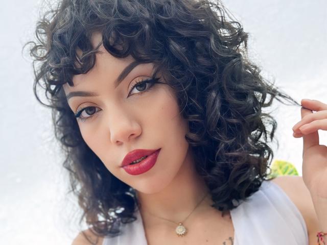 AngelicaHills - Live Sex Cam - 21827293