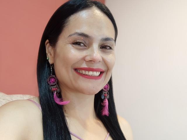 CharlotteCrofort - Live sex cam - 21830773
