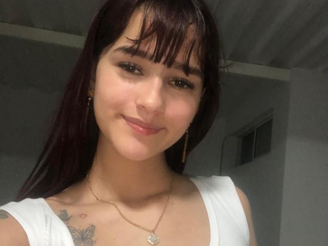 MelodyMansson - Camera khiêu dâm &amp; quyến rũ trực tiếp - 21830845