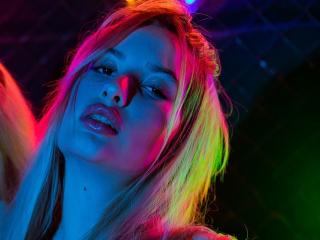 ElzaKomx - Live sex cam - 21838533