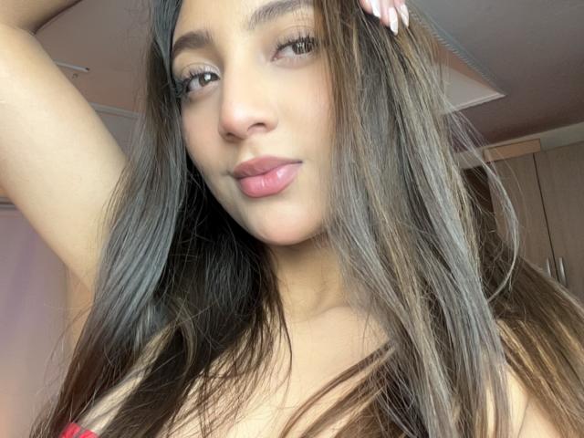 DianaFernandezz - Live sex cam - 21844297