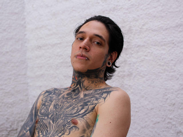 MadInkman - Live Sex Cam - 21848481