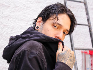 MadInkman - Live sex cam - 21848549