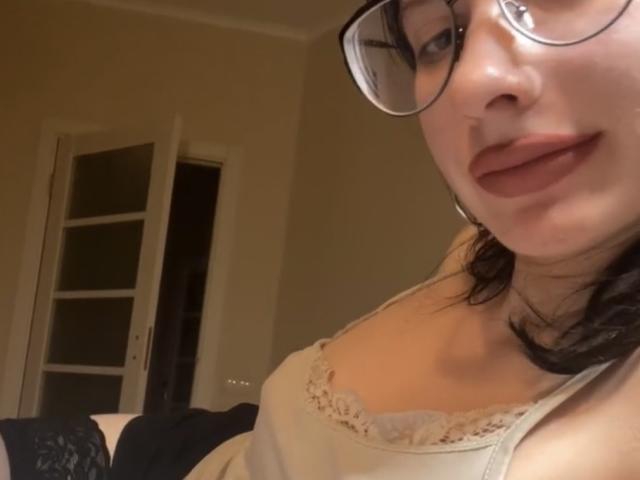 BelllaSd - Live sexe cam - 21852869