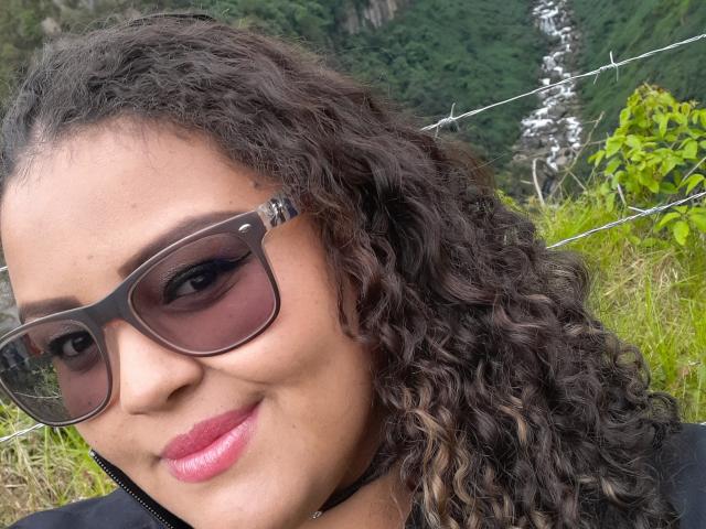 MelannieCarter - Live sex cam - 21855401