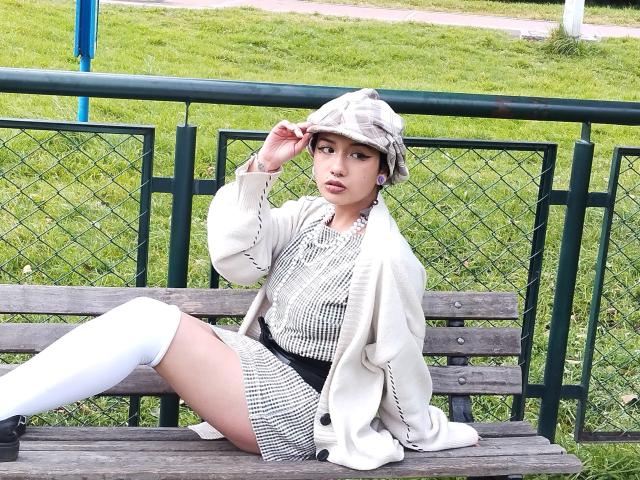 MadisonThomson - Live sex cam - 21859549